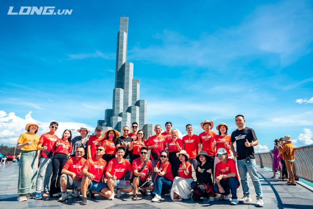 Tạ Kỳ Anh cùng cộng đồng Doanh Nhân Eaglecamp